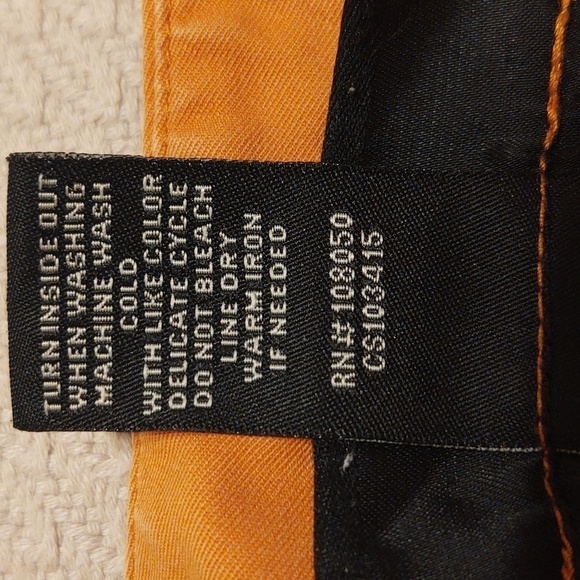 Venezia Women's Crop Pants - Picture 7 of 9